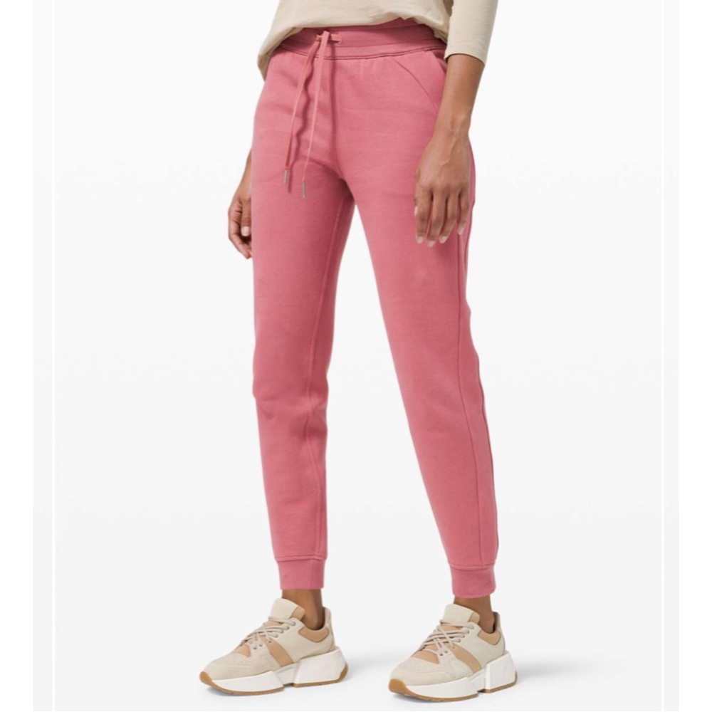GUC Lululemon Scuba Joggers Size 6 Brier Rose